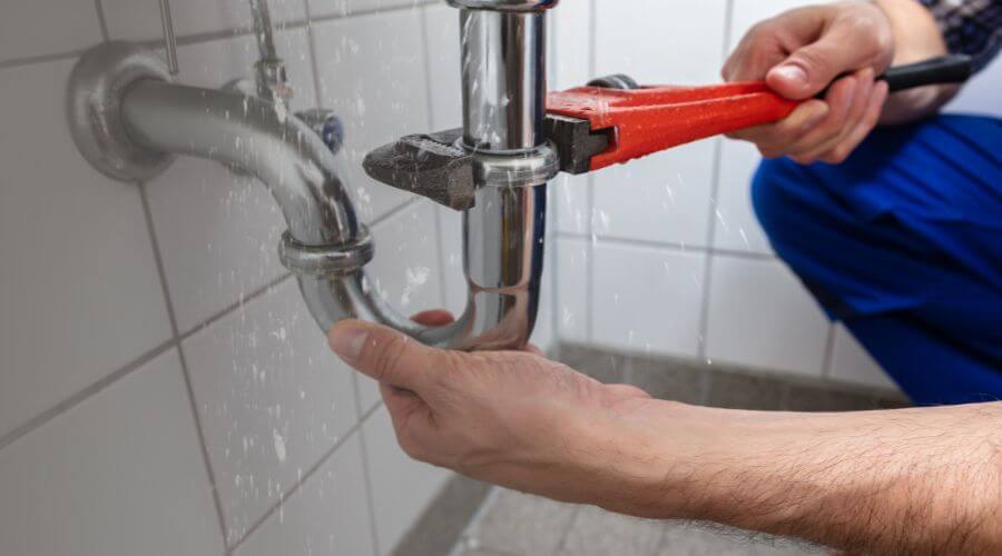 Electronic Leak Detection in Diamond, MO